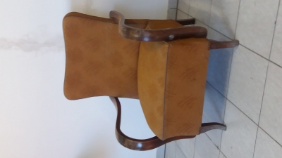 Karos fotel